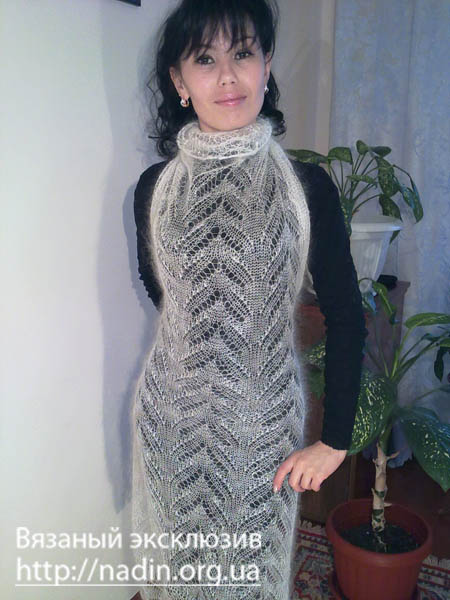 белый палантин